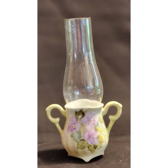 Unknown Other - VINTAGE Floral design VOTIVE CANDLE HOLDER WITH GLASS CHIMNEY
